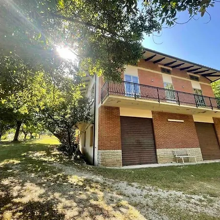 Spacious House In The Green Heart Of Italy Ferienhaus Colpetrazzo